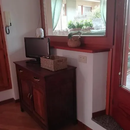 Grazioso Appartamento Con Terrazzo アパート *